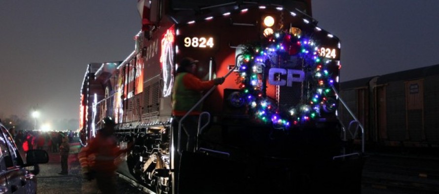 CP Holiday Train makes stop in Windsor