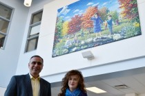 Local artist donates painting to Bellewood Public School