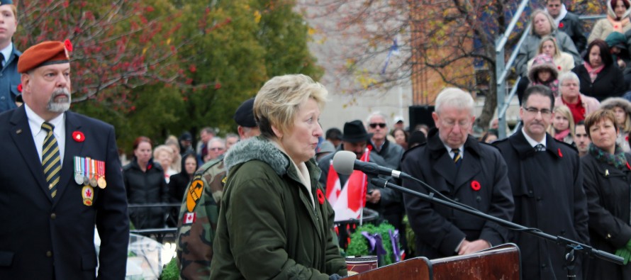Windsor falls silent for Remembrance Day