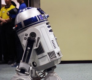 Toronto, Ont. (3/21/2015) An R2D2 patrols the convention floor during the Toronto Comic Con, March 21.  
