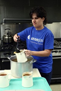 Janine Thomas prepares gravy for a community meal at First Baptist Church on Oct. 17.