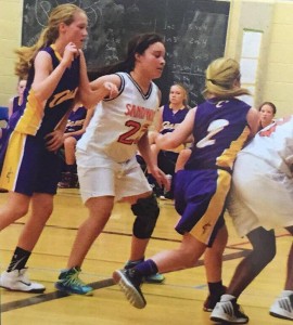 (Mackenzie Price (22) playing basketball for Sandwich Secondary School Photo courtesy of Tiffany Faubert)