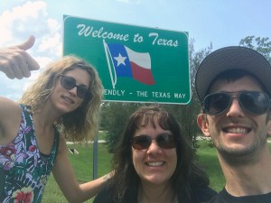 Lauren Edwards, Jeffrey Slavick and Laura Strathdee at the Texas border on their #MoggySavesTexas rescue mission. Photo courtesy of Moggy Cat Rescue.