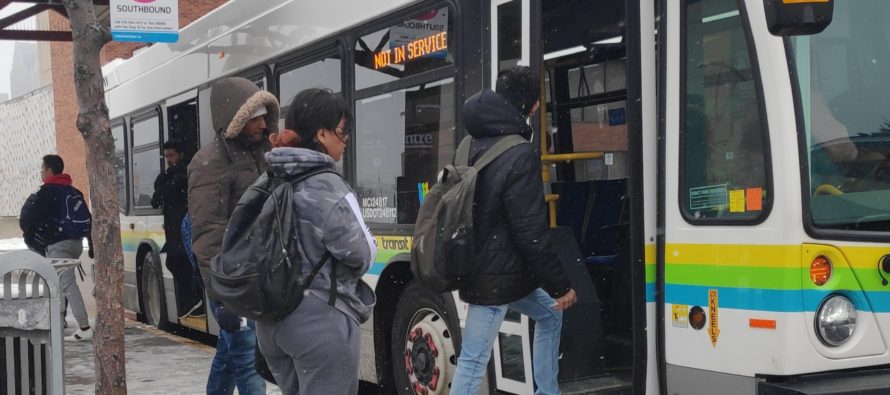 Ontario supporting communities to improve transit