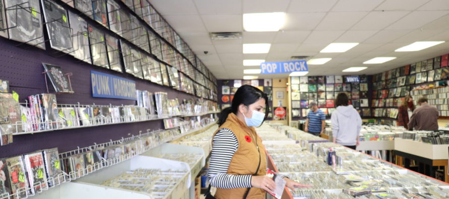 Cassettes and vinyls overtake digital music